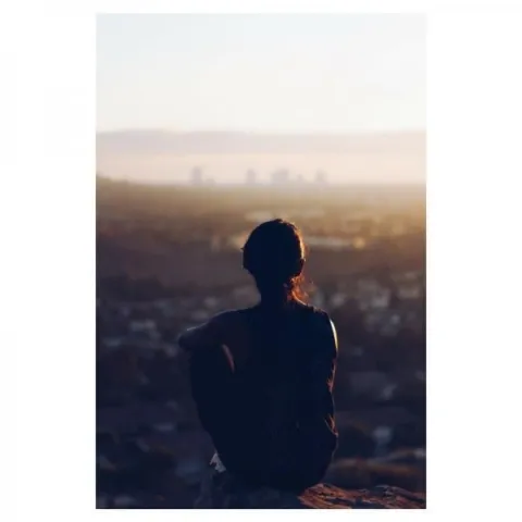 16 People Reveal What It's Like Having a Chronic Illness in Your 20s
