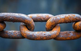 Rusty link chain